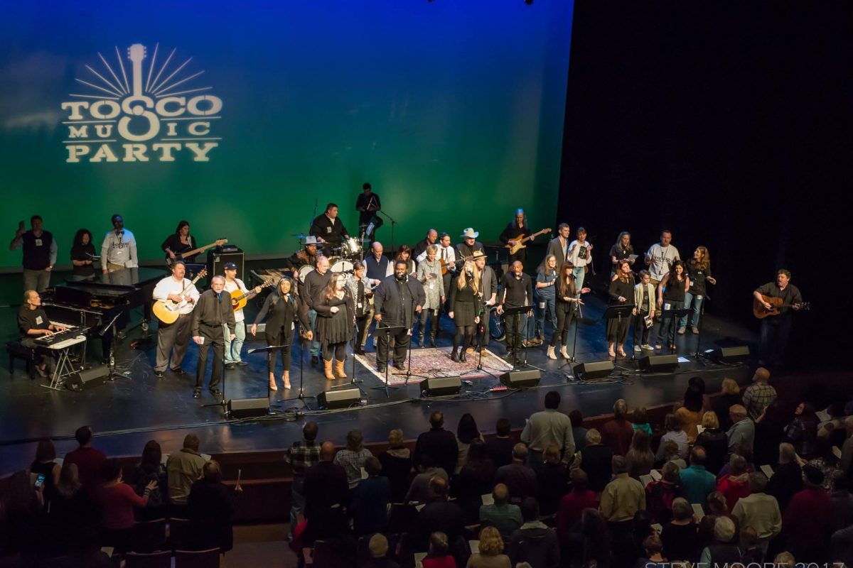Jan 2017 Closing Sing Along Audience And Stage